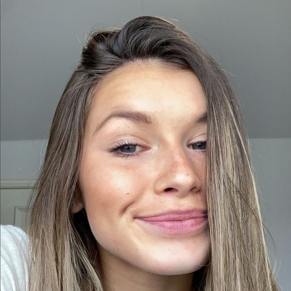 Meet your Posher, Trinity - Picture 1 of 1